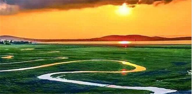 Bayinbulak Grassland, take you to experience the most perfect poverty-stricken travel strategy!(图8)